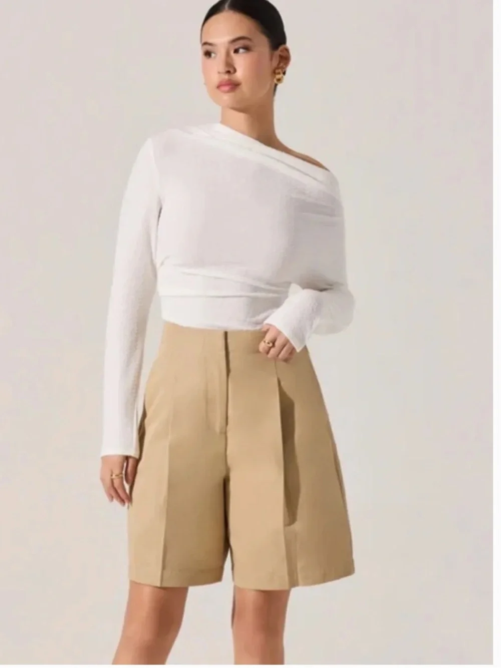 13. Astr the label Tailored Pleated Bermuda Shorts